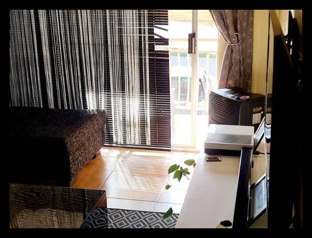 2 BEDROOM TOWNHOUSE FOR SALE IN BIRCHLEIGH